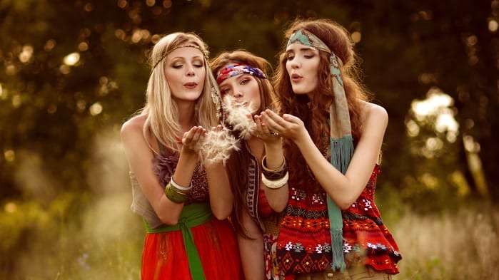 be yourself featured image 6 Ways To Honor Yourself In The Big, Wild World (Artists, Visionaries & Creatives – You Need To Read This)