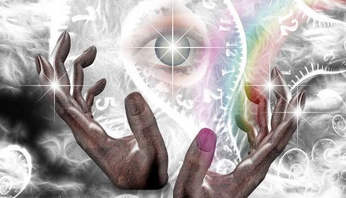 learn tarot cards img 4 Reasons You Need To Pick Up A Tarot Deck Now