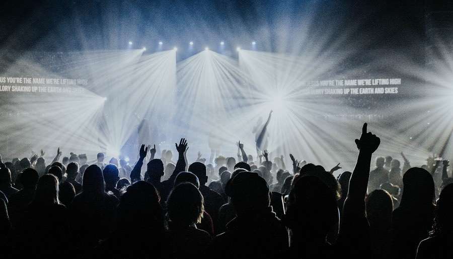 Soul-Urge-3-Show-Stopper Rock Audience white and blue lights