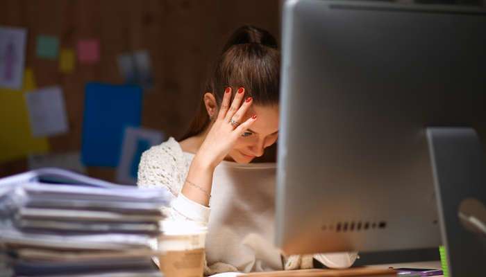 negativity-club-sad Are You A Member Of The “Negativity Club”? – How To Get Out Even When You’re Feeling Stuck Or Anxious!