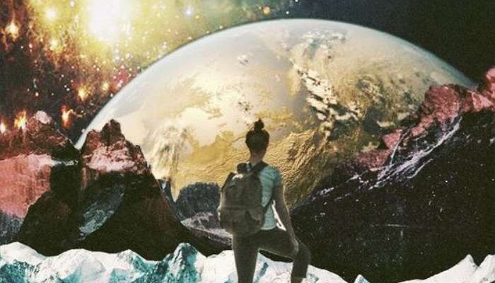 saturn-in-capricorn 5 Ways To Conspire With The Cosmos To Make Your Life A LOT Easier (Just In Time For The Holidays)