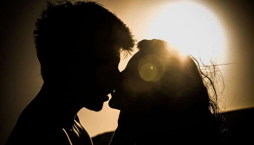 Ask Jessica : How Can I Manifest Love In My Life?