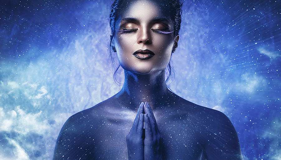 law-of-attraction- law-of-attraction woman manifesting