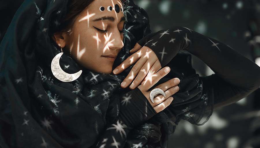 star-chakra The Forgotten Chakra: Why You Absolutely Can’t Ignore Your Soul Star Chakra (Plus 5 Simple Activation Tips)