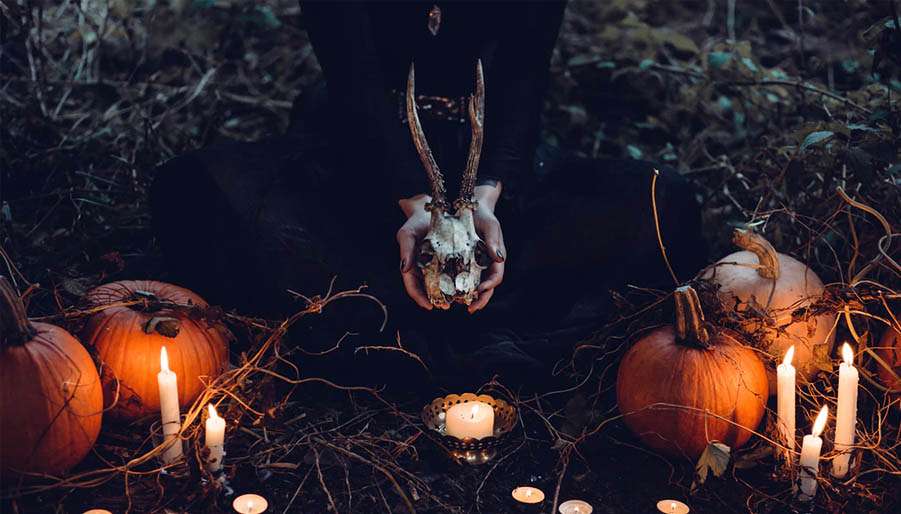 wicca-symbols These 3 Powerful Wiccan Symbols Will Cleanse Negativity and Bring Protection & Abundance